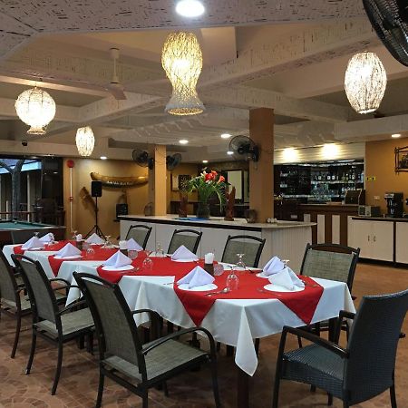Anda White Beach Resort מראה חיצוני תמונה