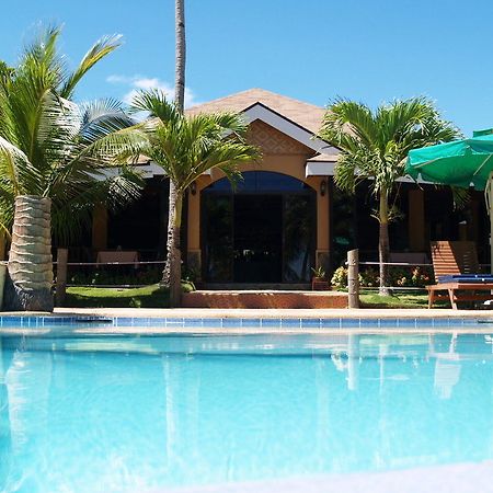 Anda White Beach Resort מראה חיצוני תמונה