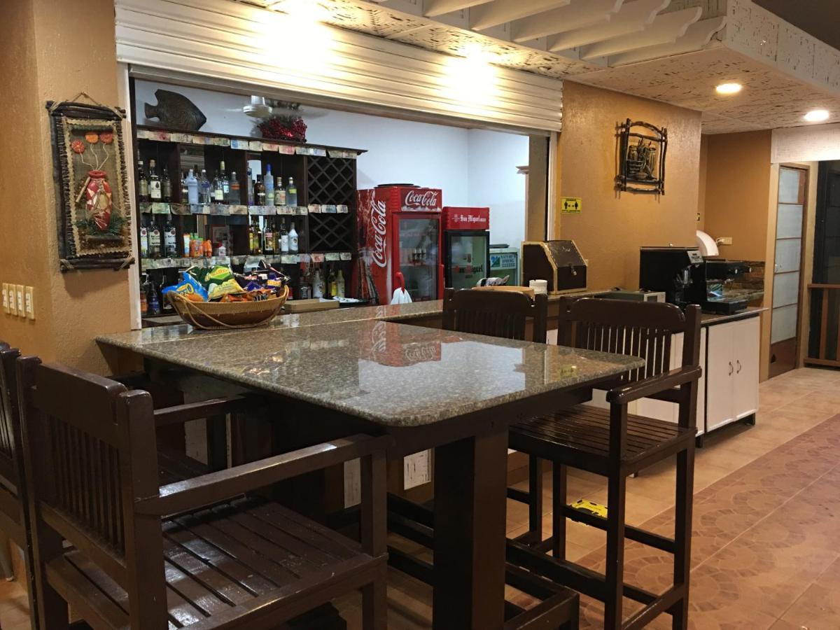 Anda White Beach Resort מראה חיצוני תמונה