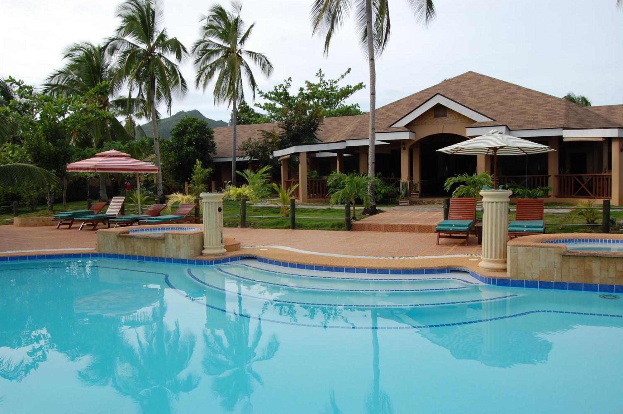 Anda White Beach Resort מראה חיצוני תמונה