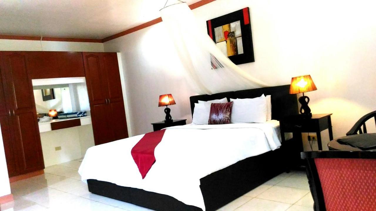 Anda White Beach Resort מראה חיצוני תמונה