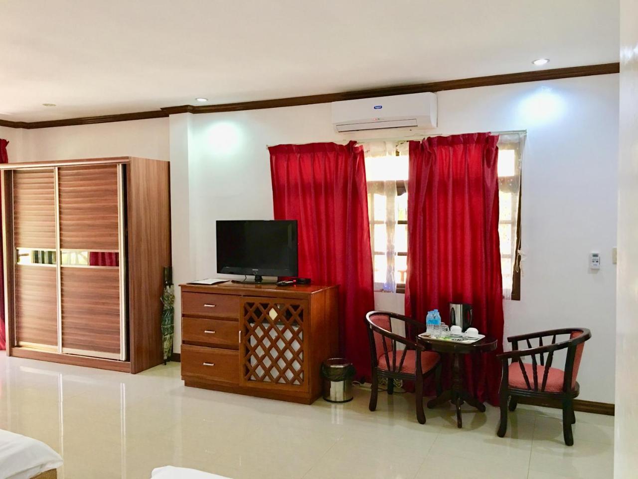 Anda White Beach Resort מראה חיצוני תמונה